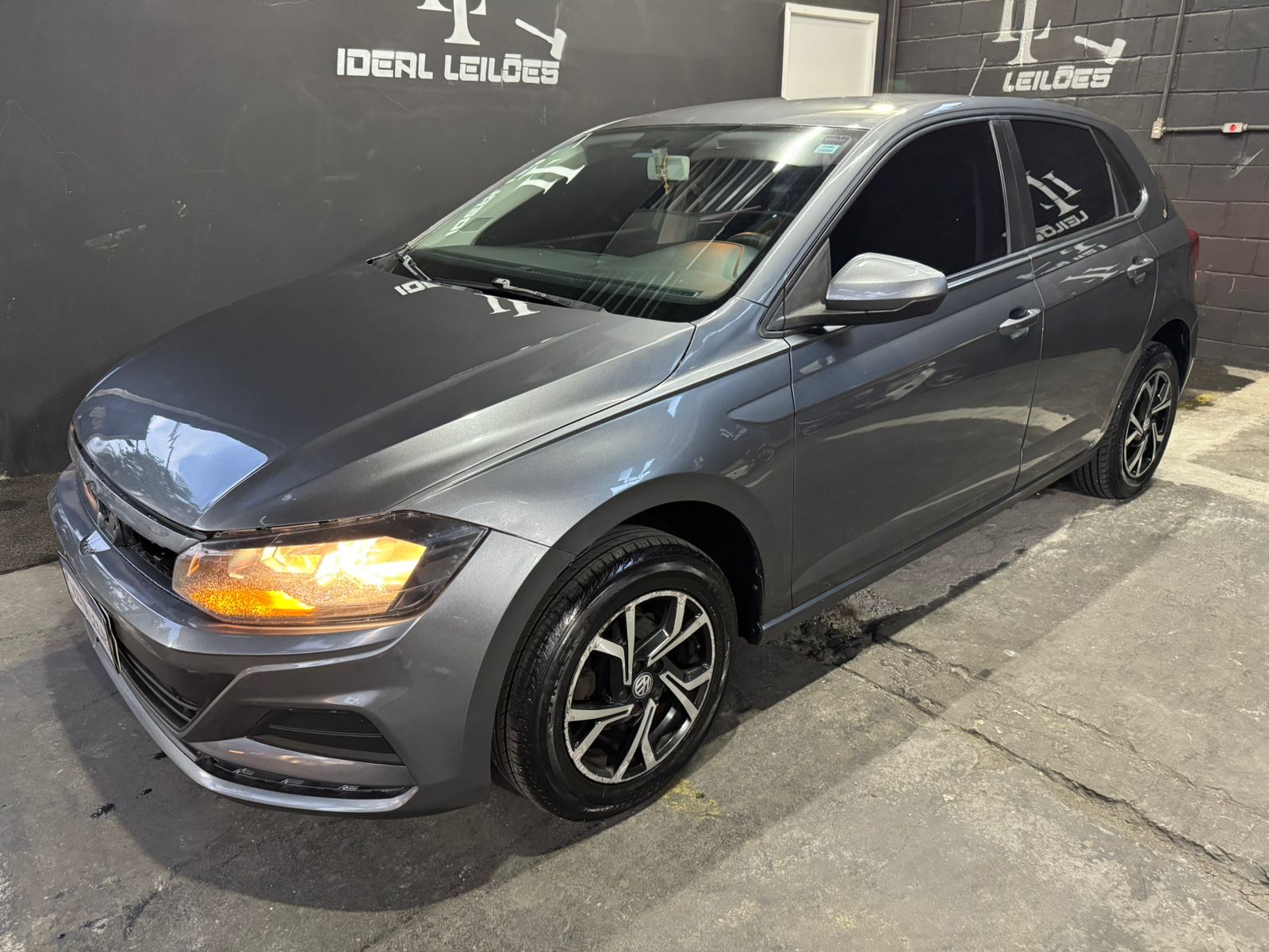 VolksWagen Polo 1.0 Flex